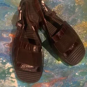Versace | Shoes | Vintage 200s Gianni Versace Brown Strappy  display picture 3